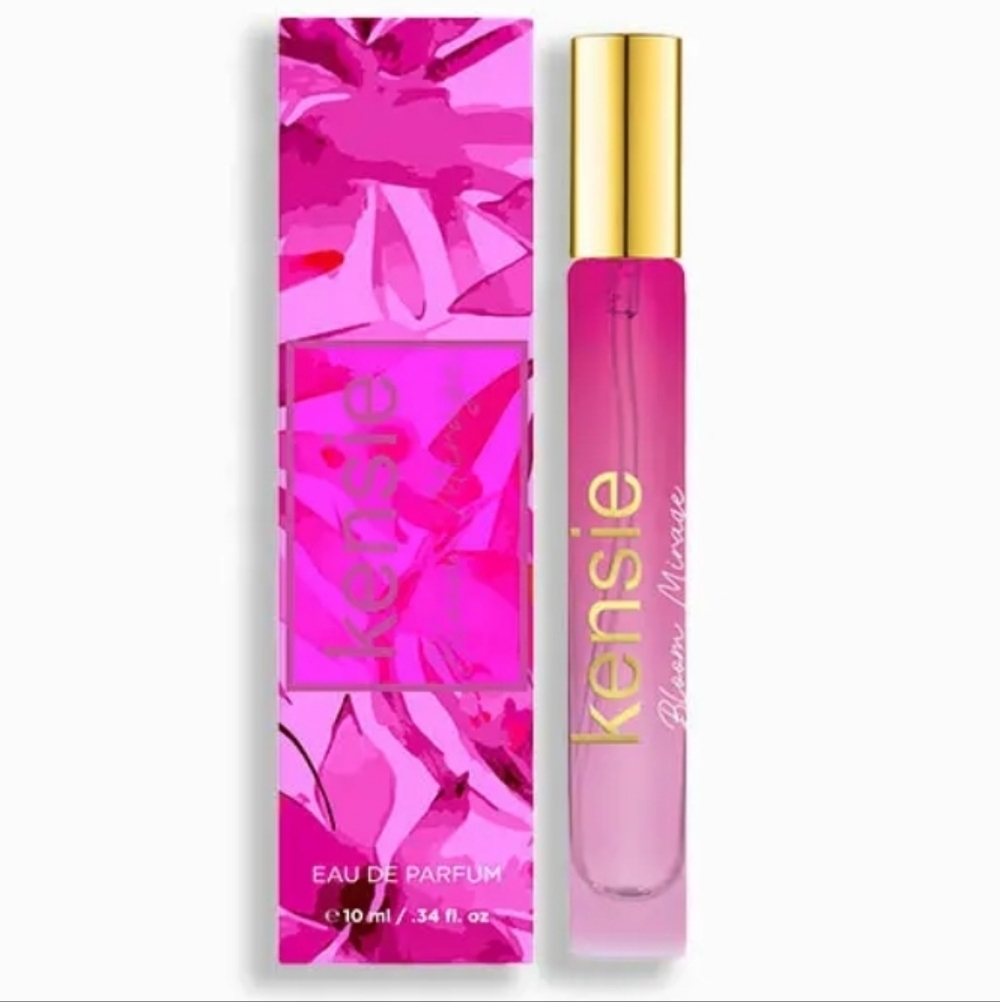 NIB Kensie Bloom Mirage Eau De Parfum Deluxe Travel Spray With Savings Coupon